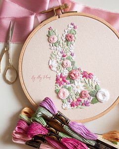 Bunny in Bloom, Easter Embroidery PDF Pattern - Etsy