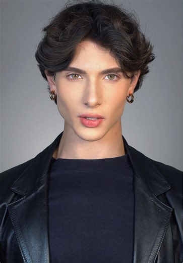 Miraculous Adrien Agreste #miraculous #miraculousladybug #adrienagreste