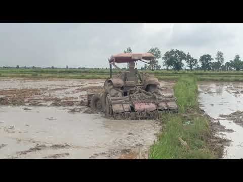 When the Tractor Meets the Mud | Unbelievable Farm Moment