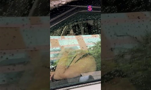 Actor Avneet Kaur Turns The Gym Into Her Runway With That Killer Fit! | Fitness | Bollywood | N18S