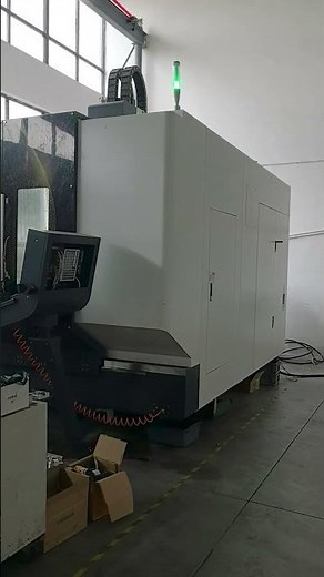 U630 overview 5axis gantry rigidity nd HSK63 taper vibration‑free machining of cobalt‑chrome implant