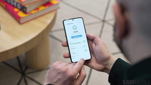 The Samsung Galaxy S22 series doesn't have a microSD slot