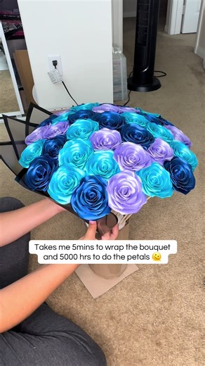 Quick Rose Bouquet Wrapping Tips