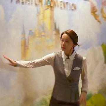 😱 Poison Gas Covers the City! Only Extreme Climbing Can Save Them 🧗‍♂️ | EXIT (2019) #recap