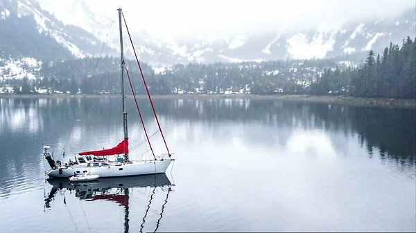 One Man Alone at Sea for 30 Days in Alaska