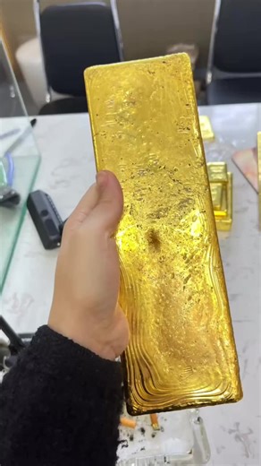 Gold Panning Techniques for Beginners