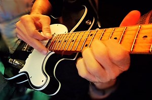 A Guide to High-Pitched Natural Harmonics