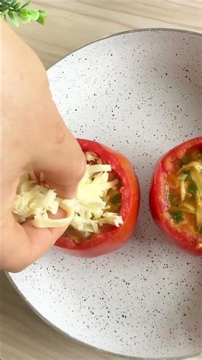 Stop Frying Eggs Like This! Try This Genius Trick 🍳