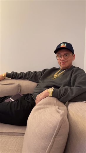 Logic on Instagram: "i need all my fans to relentlessly let Conan and his incredible team know (Spam) how much i love him and would be honored to be a guest on his podcast. It’s literally a lifelong dream #rattpack i need you to go for war for me right. MAKE IT YOUR LIFE #dontstop #logiconconan #biracial #mixedrace #mydadsblack #paradiserecords #tribeca @teamcocopodcasts @teamcoco @teamcocolive @conancon"