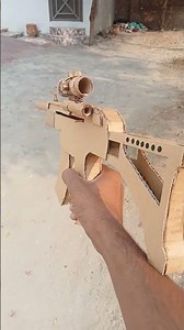 AWESOME MP5 Cardboard Handmade Rifle!