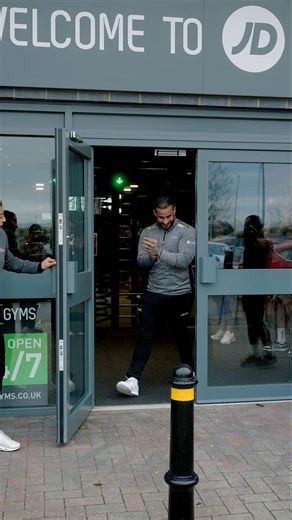 JD Gyms Gloucester is here! 💪 Be part of the best 24-hour gym in town! Located on Eastern Avenue Retail Park, Gloucester, GL4 4LP 📍 Huge gym, filled with industry-leading equipment to suit a wide range of members. Cardio, free-weights, plate-loaded machines from Hammer Strength, lifting platforms, sled track and much more!🏋️ We even have a dedicated glute area! Access to our separate male and female saunas 🔥 is included in your membership. Join today and get your 1st month for just £5, then