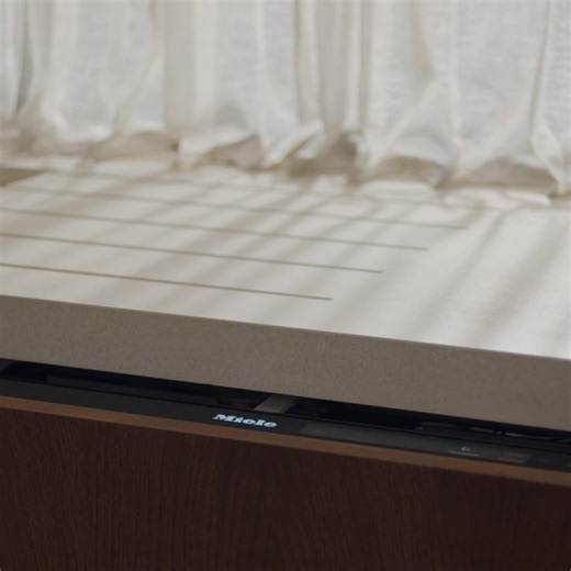 Miele dishwashers with AutoOpen for perfect drying of your favourite dishes and glassware. | Miele