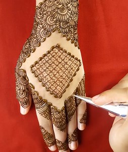 237K views · 8K reactions | Easy mehndi design tricks - bridal henna design video tutorial step by step | Mehndi Planet | Facebook