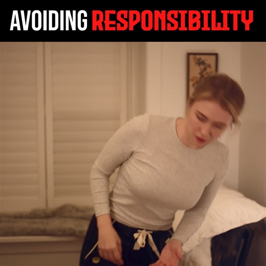 595K views · 10K reactions | Alan leaves the oven on . . . . . . #RelatableAF #fun #relatablepost #funnymoments #laugh #funnyvideos #gonewrong #sketchcomedy #funnyclips #funnyreels #funnymemes #memes #comedyskit #relatable #VLDL | Viva La Dirt League | Facebook