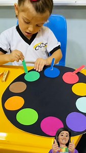 2.6K views · 1.6K reactions | Treinando parlamento de cores #pareamentodecores #cores #educaçãoespecial #recursospedagógicos | Professores Incríveis | Facebook