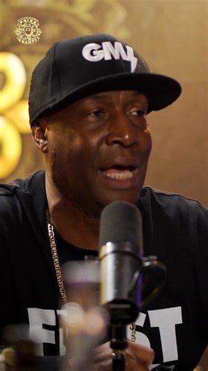 “Sugar Hill told her I couldn’t be in the video.” Grandmaster Flash takes us back to the early days of hip-hop, breaking down how the Bronx set the blueprint for all five boroughs. From the tapes that spread the movement to Blondie’s Rapture moment to why certain pioneers can’t be erased from history, Flash reminds us how important it is to protect the culture’s true story. #DrinkChamps #GrandmasterFlash #HipHopHistory | Drink Champs