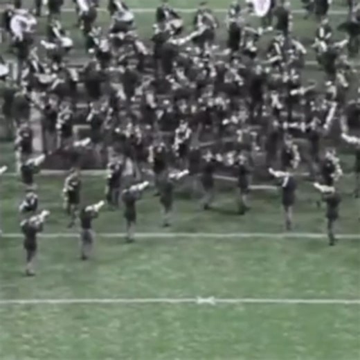 CHAOS! 4WAY CROSS! FTAB! @tamu @tamuftab #foryou @marchingtrend #aggies | Marcus Roberts