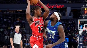 Wolves fall 124-120 to the Bulls in Minneapolis