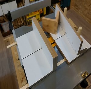 Upgrade Your Table Saw with This Easy Sled Build! | Woodworking Tools