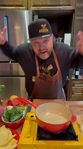 16K views · 26 reactions | La Meilleure Sauce à Spag Livrés Direct Chez Vous #spaghetti #sauceaspag #saucespaghetti #livraison_à_domicile | Cuisine Du Domaine par SDD | Facebook