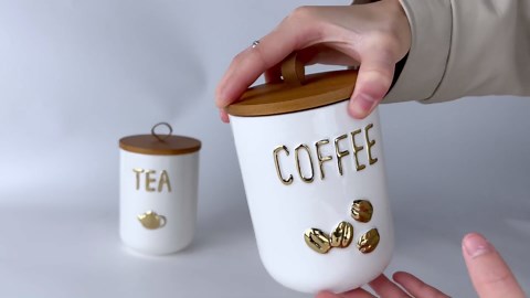 ALSKHEAS Ceramics Coffee Canisters with Airtight Lids, Simple Style Coffee Bean Storage for Kitchen Countertop, White Coffee Container for Ground Coffee Holder (27.05oz/800ml)