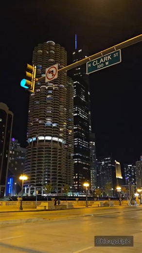 16K views · 970 reactions | Wacker Drive and Clark Street Chicago Illinois at night | Chicago Epic | Facebook