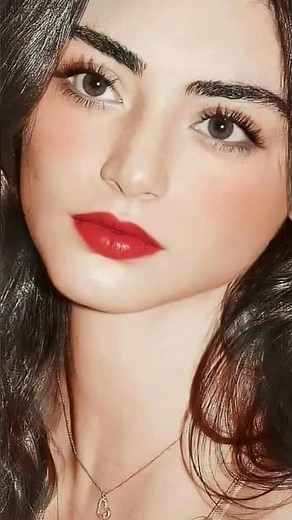 The Almond eyes of Ozge torer The Queen 👑😚 of Kurulus Osman ulus