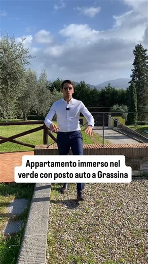 Appartamento immerso nel verde con posto auto in affitto a Grassina 🛋️ Soggiorno 🍳 Cucina 🛌🏼 Camera da letto 🚽 Bagno Scrivi “info” nei commenti per ricevere l’annuncio in privato! #realestate #apartment #immobiliare #home #housetour #casa #luxuryapartment | Immobiliare Valdema