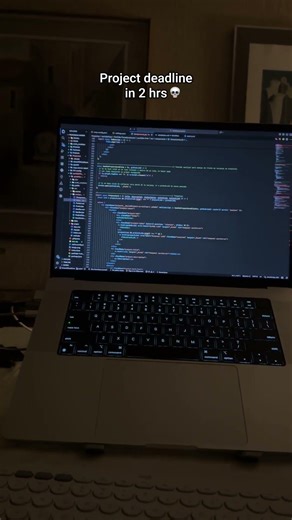 Cuando te quedan 2 horas para sacar el proyecto...