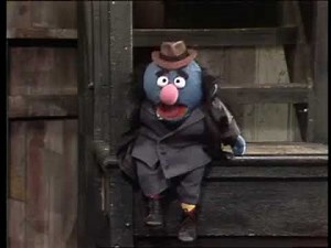 Classic Sesame Street - Simon Soundman Makes Sounds With The Kids 1977