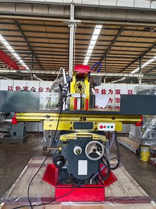 [Hot Item] Knee Type with Vertical Milling Head Machine Tool Universal Milling Machine