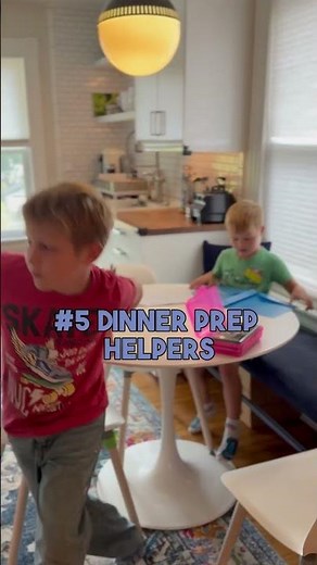 How To Help Kids Declutter 🎒 #shorts