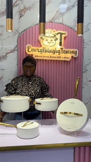 COOKWARE,DINNER SET,SILICONE SET, AIRFRYER, IN LAGOS ISLAND on Instagram: "4pcs UAKEEN Ceramic Cookware Set. . . . Price: N165,000 Size: 28cm casserole,28cm frypan,24cm casserole,18cm sauce pan. . . Ceramic cookware consists of metal (aluminum or stainless steel) pots and pans coated with a sand-derived, silica-based gel that hardens into a slick, non-stick, and glassy surface. Marketed as a healthier, non-toxic alternative to traditional PTFE (Teflon) pans, these, ceramic-coated tools are free 