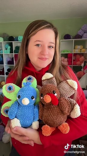 New Crochet Pattern Release: Peacock and Turkey Amigurumi on 10/29!