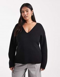 ASOS DESIGN Curve low v neck waisted top in black | ASOS