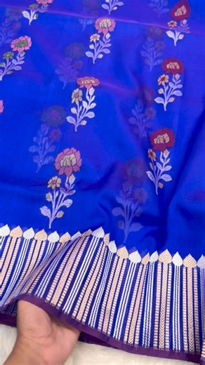 HMR HERITAGE on Instagram: "A rare warp & weft combination with magenta purple warp and blue weft woven in Ektara weave with Kora silk fabric✨"