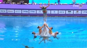 666K views · 5.9K reactions | Team Greece  took the gold 磊 medal in front of the home crowd with some amazing high lifts in the Team Free Combination at the FINA Artistic Swimming World Series Super Finals 朗 #artisticswimming #FINA | World Aquatics | Facebook
