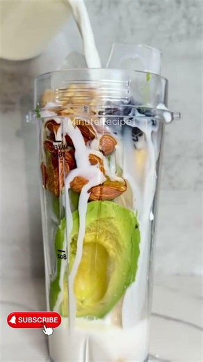 Avocado Milkshake Creamy in Minutes🥑🥛Easy for busy days!