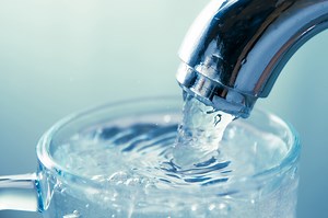 Scientists make breakthrough with cutting-edge device that pulls clean water from thin air — here's how it works