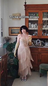 617K views · 11K reactions | Stepping into the 1920s like... 壟✨ Which 1920s dress is your vibe—1, 2, or 3? Cr. @_snow_flower #1920s #roaring20s #party #partydress #vintage #retro #outfit #nightout #goldenage #artdeco #summer #summervibes #Dress #inspo #demure #babeyond | BABEYOND | Facebook