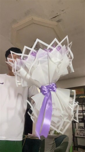 19ct Purple X Milky White Special Bouquet 💜⚪️ DM FOR ORDERS! #petalsbydawn #customizedbouquet #ribbonroses #flowers #fyp