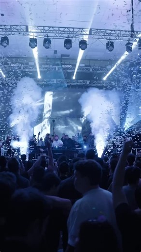 MitiS on Instagram: "Who loves a good throw back? 👊🏼❤️"