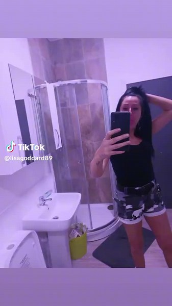 Lisa rowland (@lisa.rowland8)’s videos with original sound - Lisa rowland