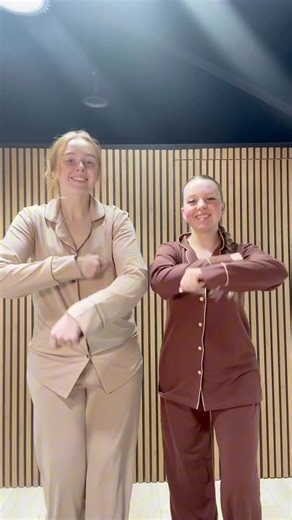 ❄️🧸 PJ SEASON IS OFFICIALLY HERE 🧸❄️ Cosy Christmas nights are calling… and these super-soft PJ sets have just landed @barneysbargains 😍 Perfect for chilly evenings, lazy mornings & full winter comfort mode 🔥❄️ 🛍️ In store now ⏰ Don’t miss out — these always fly! #BarneysBargains #CozyWinterNights #PJSeason #WinterWarmers #CosyVibes GetComfy ChristmasReady 🎄 | Barneys Bargains