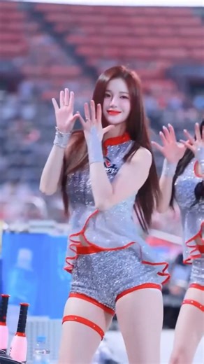 This "Chicken Banana" Dance is going Viral! 🌍🔥 #Shorts