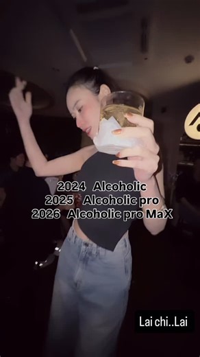 Queen SOMY👑 on Instagram: "พี่รู้พี่มันเลว 🥹"