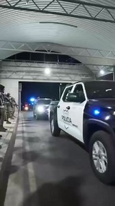 4.2K views · 111 reactions | A BUKELÉ NO LE TIEMBLA LA MANO !!!  Así llegaron los presos de El Tren de Aragua deportados por Estados Unidos al CECOT de Nayib Bukele en El Salvador  Bukelé le dijo a Trump "Déjamelos a mi, yo me encargo de esos angelitos" Solo así se va acabar con el crimen organizado en el Perú... #AyudanosADifundir  | Alerta Iquitos | Facebook