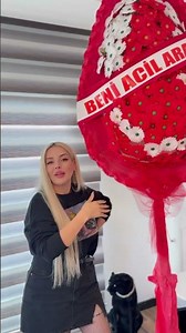 Who else is like me? 🙄😂