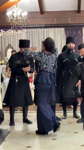 ПРОКАТ СВАДЕБНОЙ НАЦ ОДЕЖДЫ💂👰 | 🕺💃🤣😍 #ионика | Instagram