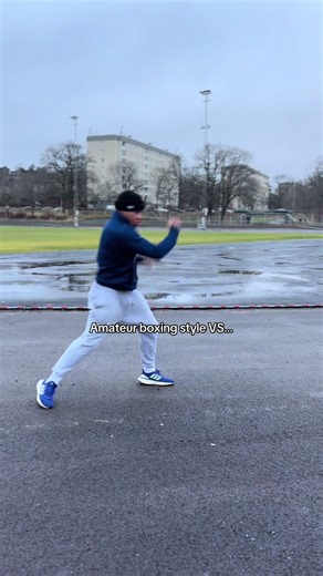 Amateur Boxing Style vs Pro Boxing Style Explained